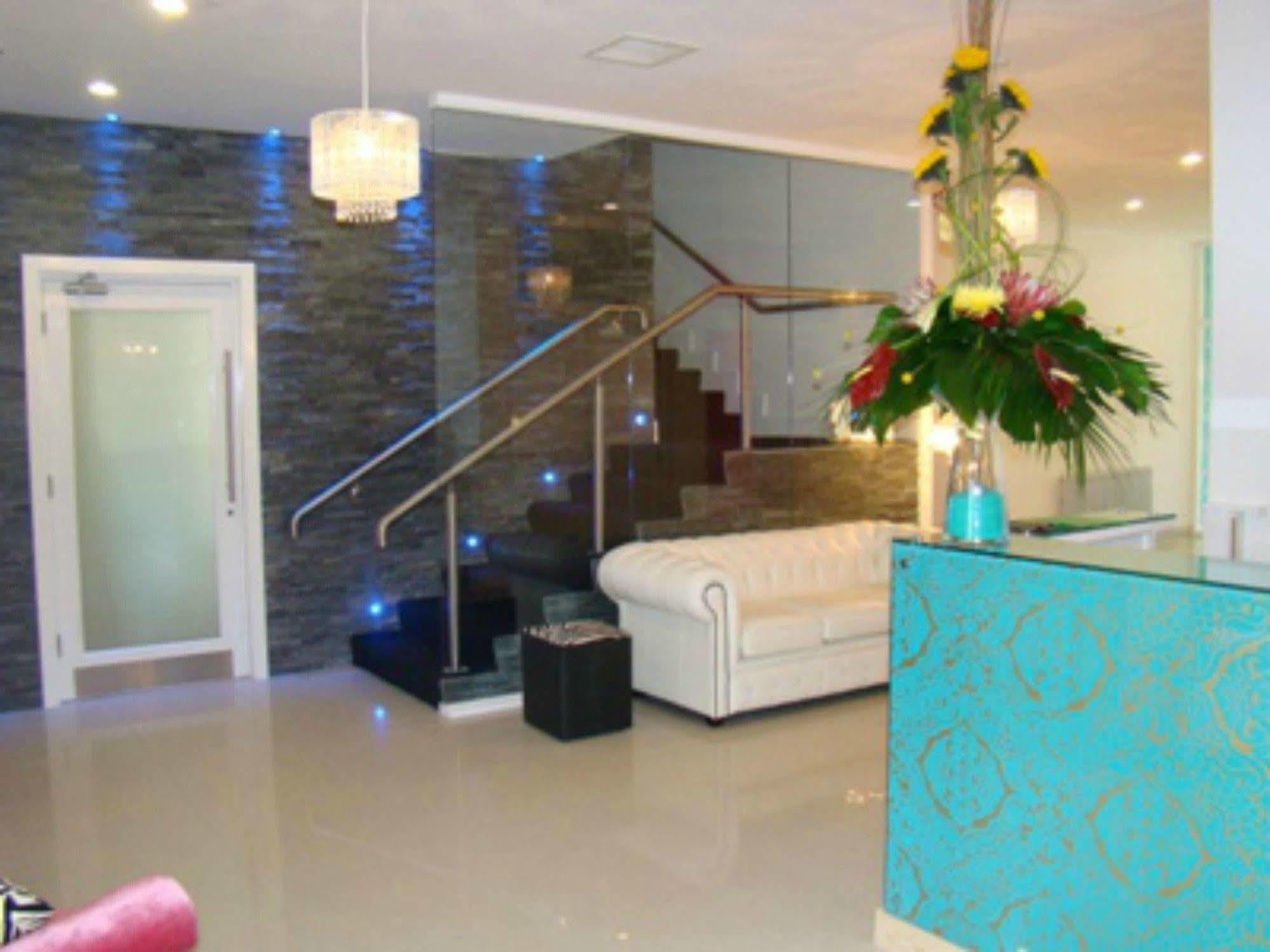 Ashbourne Court Hotel Εξωτερικό φωτογραφία